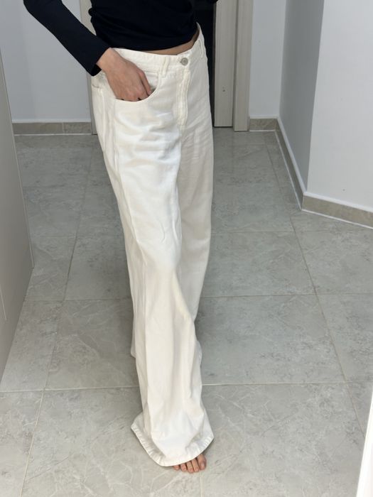 Продам білі джинси Massimo Duttu 38р