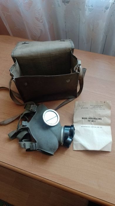 Maska przeciwgazowa MC-1