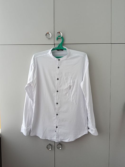 Рубашка белая мужская