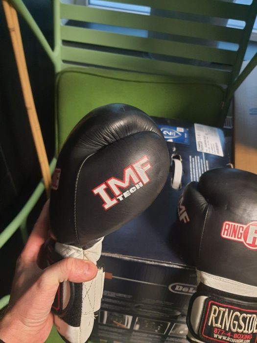 Снаряді рукавиці  Ringside IMF