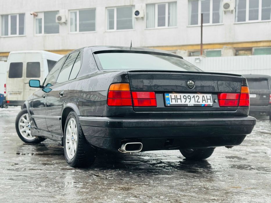 Продам BMW Е34 530i АКПП