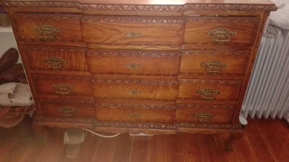 Bengaleiro  e mobília quarto antigos