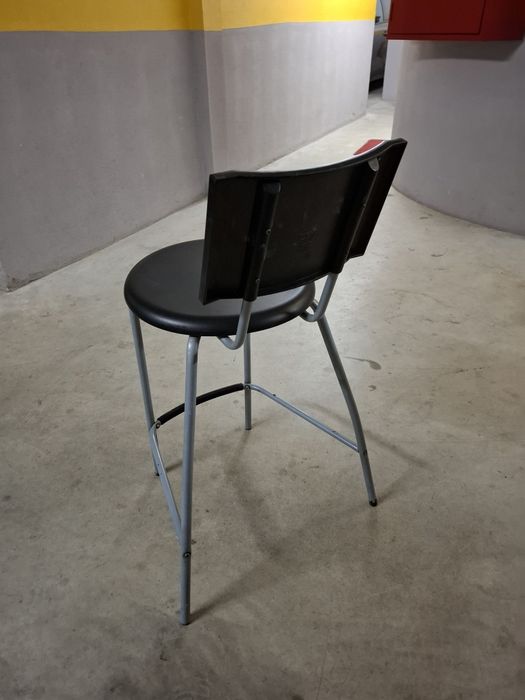 Cadeira alta de bar IKEA - Anssi