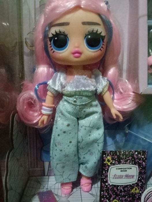 L.O.L. Surprise! - Tween - Boneca Flora Moon