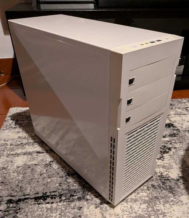 Computador com i5 10400,16 GB RAM, SSD 240 GB, HDD 500GB