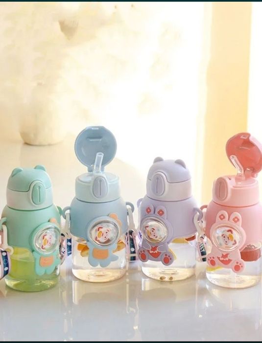 Поїлка дитяча. Непроливайка.