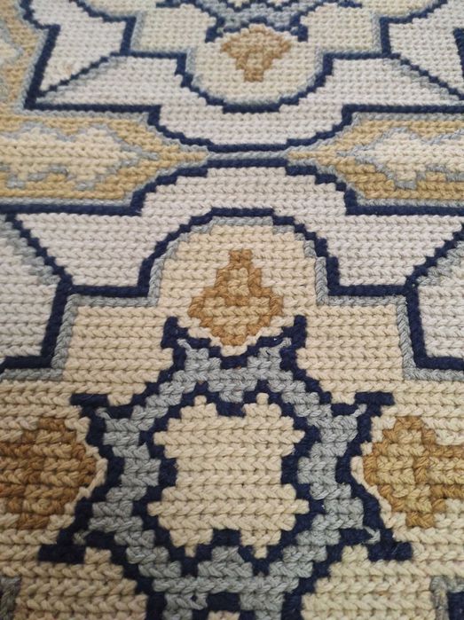 TAPETE DE ARRAIOLOS Feito à mão [Negociável]