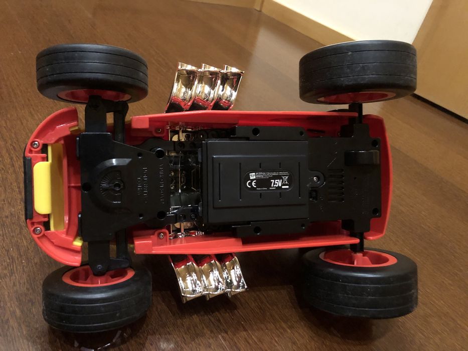 Carro telecomandado Mickey