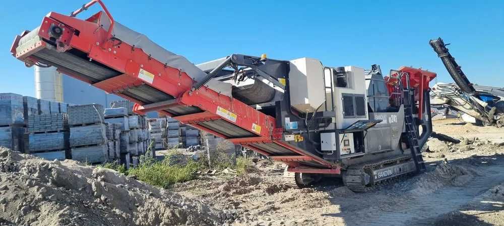 Usługa kruszenia gruzu, betonu i cegieł. Wynajem kruszarki (SANDVIK) Alfa-Bet Lublin / Niedrzwica Duża