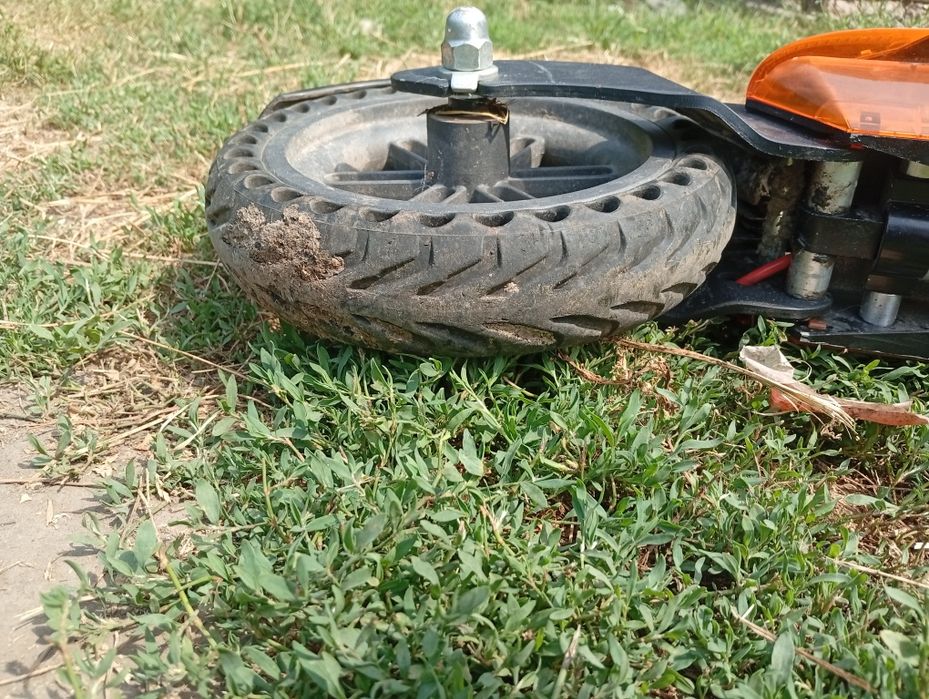 електросамокат Windgoo m12
