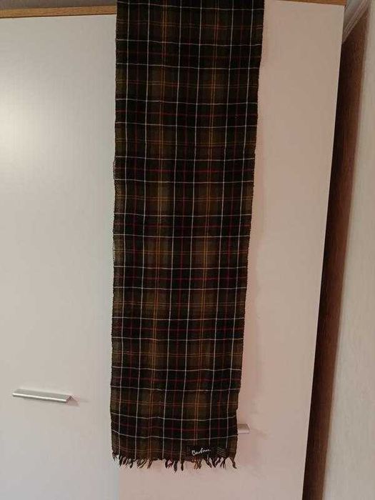 Вовняний шарф від відомого британського бренда Barbour Ідеал