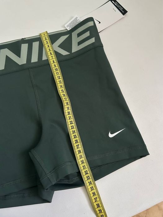 Жіночі шорти Nike Pro