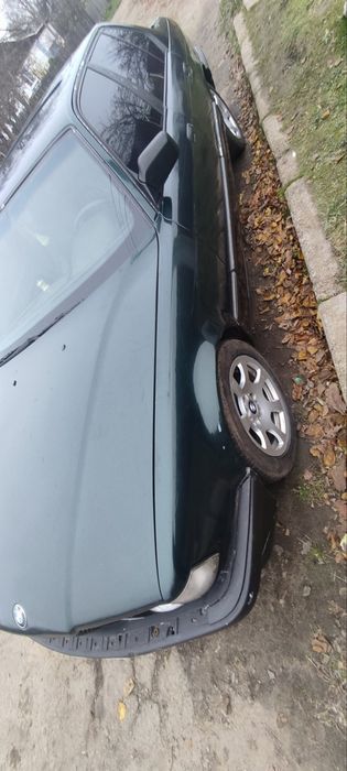 Продам БМВ на ходу не гнилая