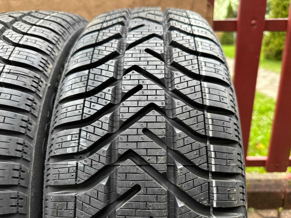 Opony Pirelli SNOWCONTROL 195/55R17 92H NOWE 2022
