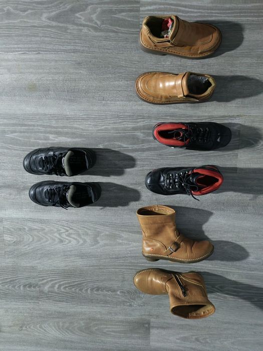 Bury skórzane w bardzo dobrym stanie