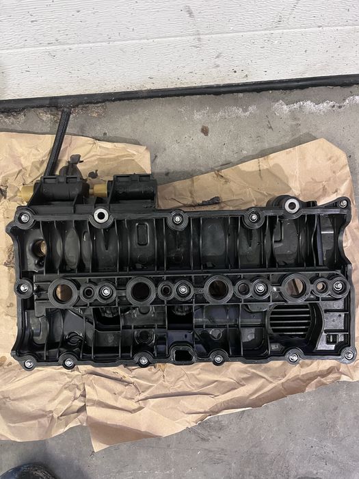 Pokrywa Zaworów Volvo V40 2.0d  3221.3460