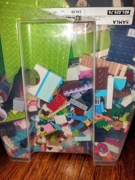 klocki LEGO Friends - 8 kg