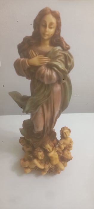 Conjunto figuras  religiosas