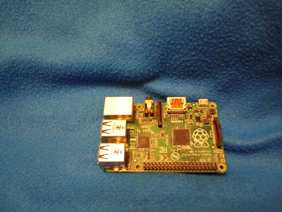 Raspberry Pi 1 model B+ - komputer  512 MB RAM