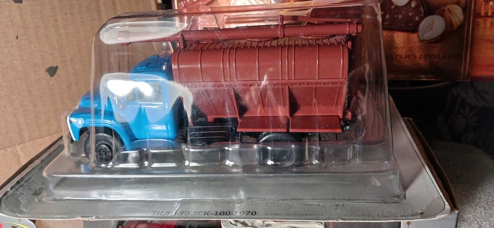 масштабные модели 1:43