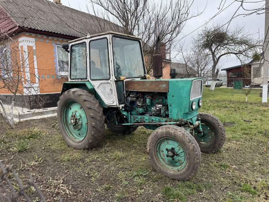 Продам трактор ЮМЗ 6
