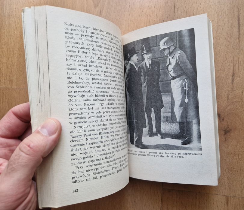 Ostatnie dni Hitlera - Trevor Roper + W kręgu Hitlera - M. Podkowiński