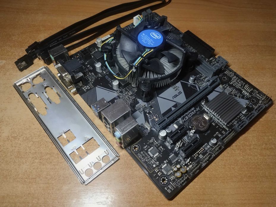 MSI B250M PRO-VD(сокет 1151v1) + Core i5-6500 3.2GHz + кулер