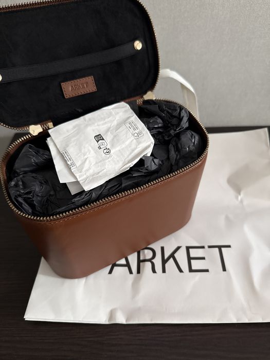 Сумка косметичка Arket коричнева карамельна в стилі chanel jw pei