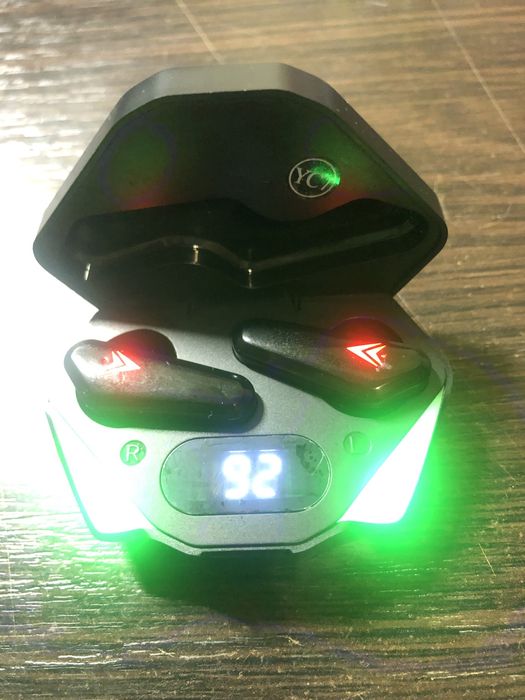 наушники блютуз НОВЫЕ! не использовались