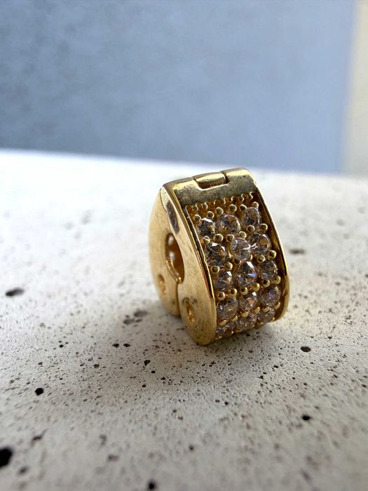 Złota przywieszka charms SERCE – złoto 585, 1,92 g, cyrkonie p.796