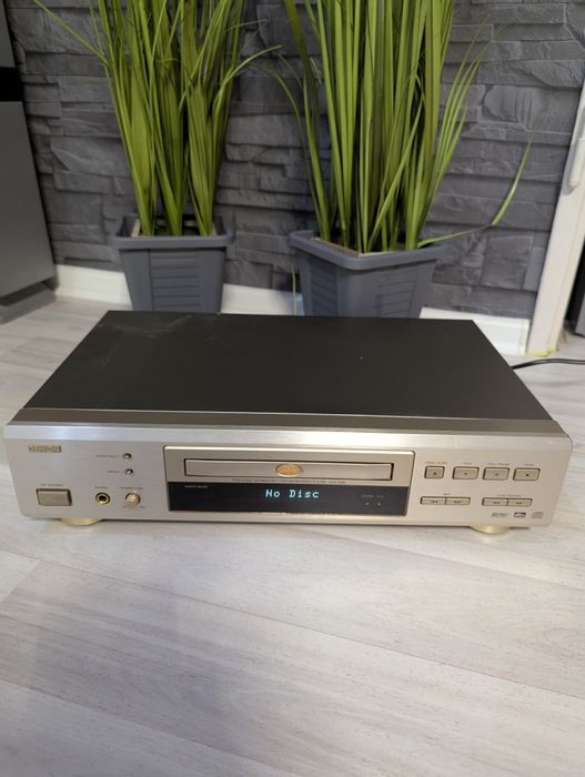 DENON DVD player 3300