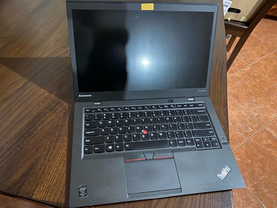 Computador portátil Lenovo X1 carbon 8gb ram 256gb SSD, Intel core i5