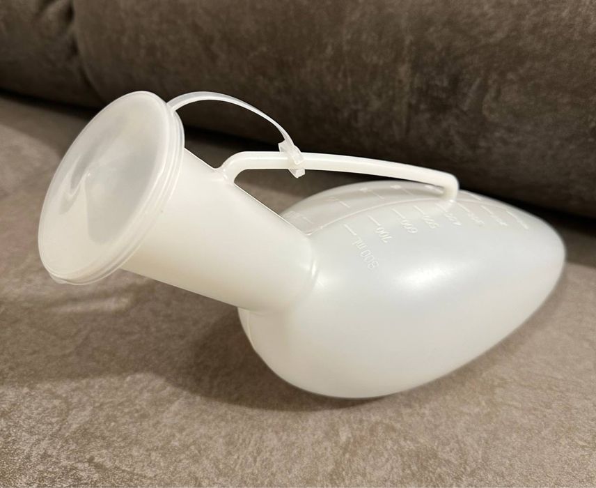 Костыли новые мочеприемник