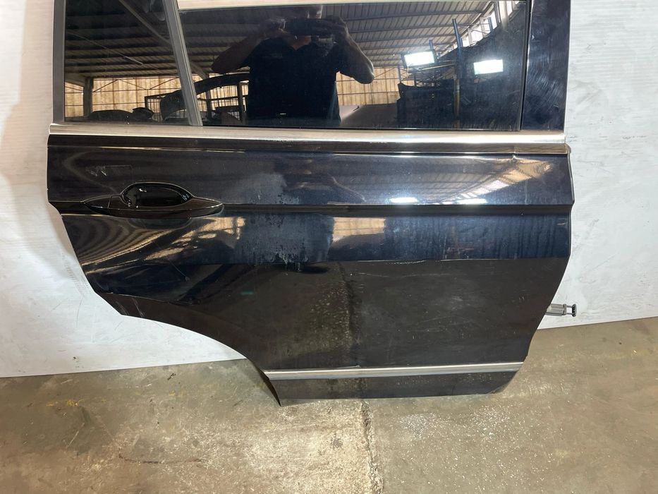 Porta trás direita VOLKSWAGEN Tiguan (AD1, AX1)