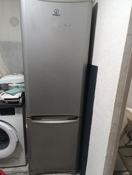 Продам Холодильник б/у в робочому стані