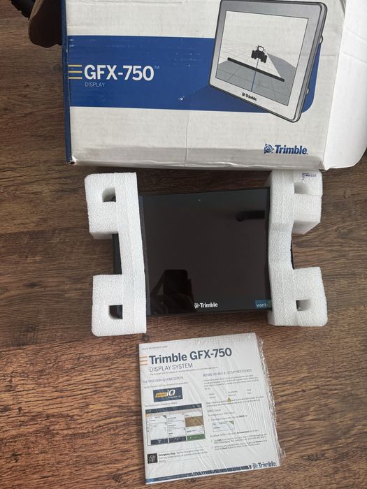 Odblokowany Wyświetlacz Trimble GFX750