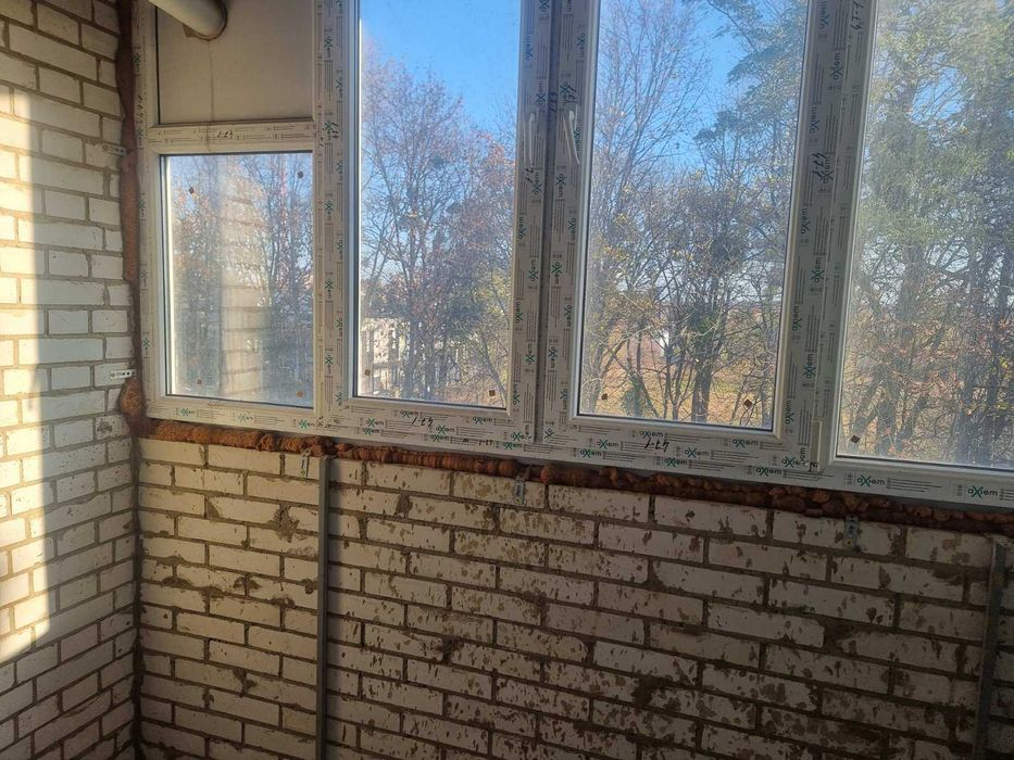 (8) Продам 3-кімнатну квартиру на Поділлі 2875