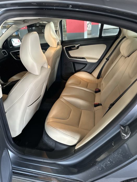 Volvo S60 2017 (2016) 2.0 бензин