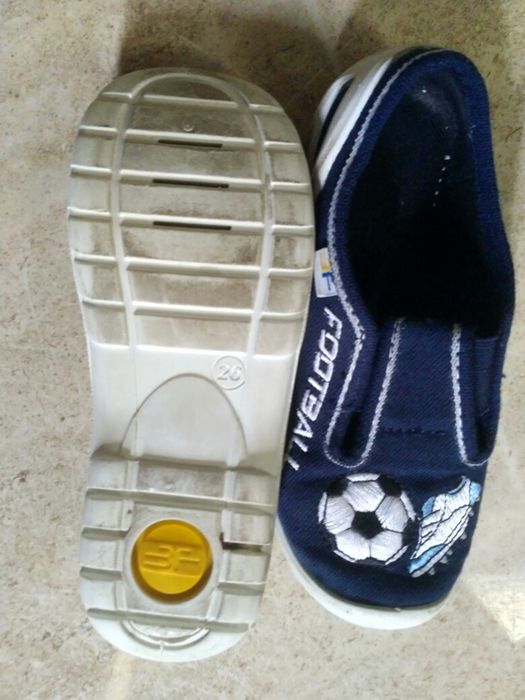 Buty zdrowa stopa 26