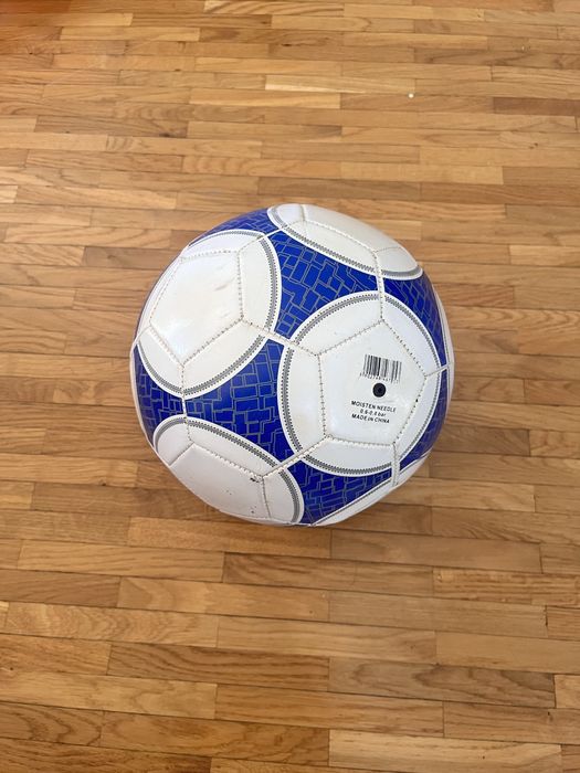 Piłka nożna do footballu