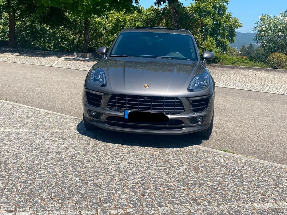 Porsche Macan S