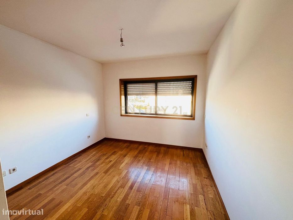 Apartamento T3 Moderno - Padrão da Legua
