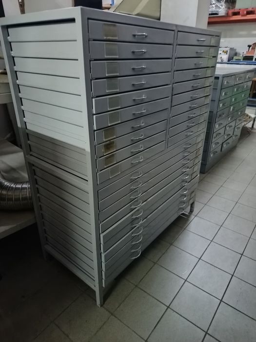 Mapoteca de aço exelente