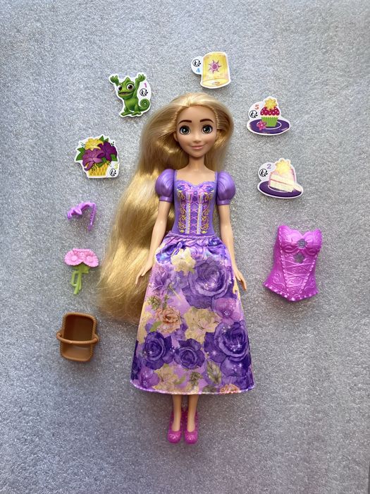 Rapunzel Disney Spin & Reveal нова лялька Рапунцель без упаковки