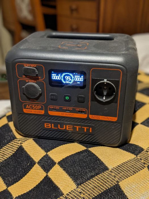Зарядна станція Bluetti ac50p