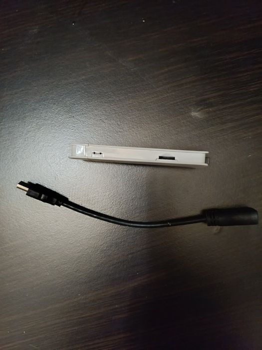 Продам игровую приставку