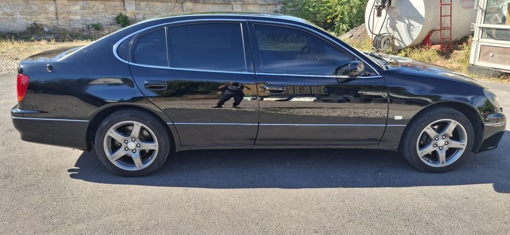Продам Lexus GS 300