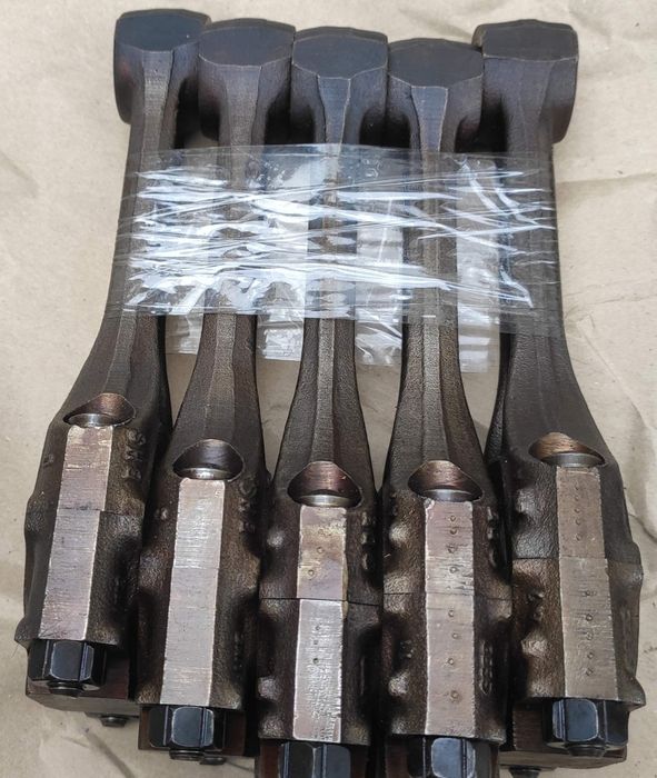 Коленвал шатуны Ауди 100 S4 S6 2.2тAAN,3B