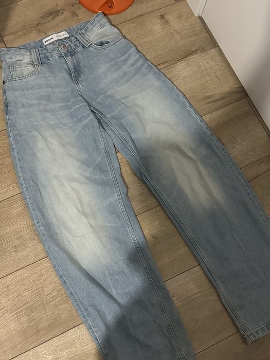 Джинси Bershka беггі
