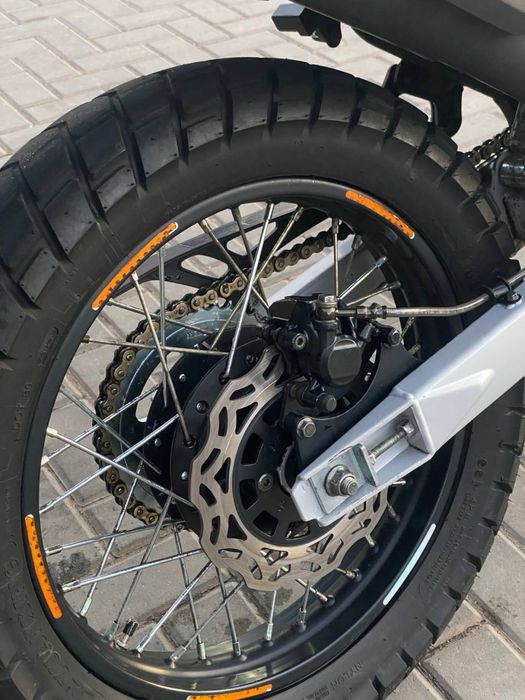 Продам  или обмен на машину  Мото: Mustang Challenger  GT250